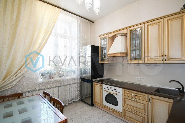 3-к. квартира, 84 м², 9/10 эт.
