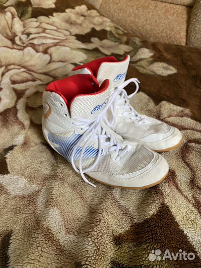 Боксерки asics