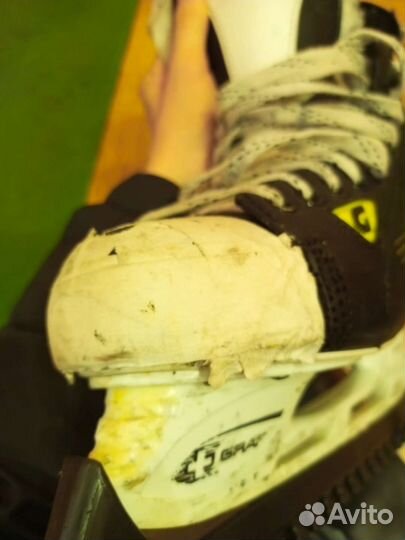 Хоккейные коньки Graf