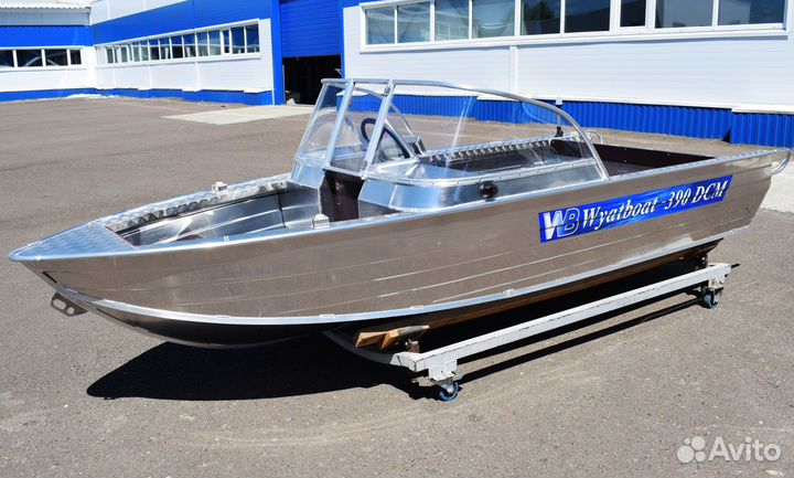 Новая моторная лодка Wyatboat 390 DCM нерегистрат