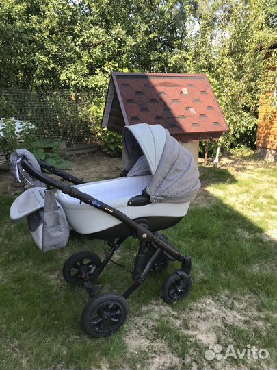 Детская коляски 3 в 1