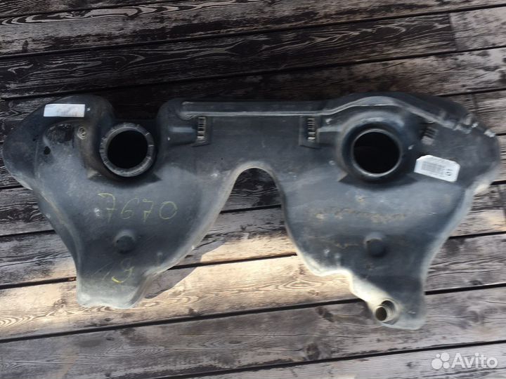 Бензобак на BMW E-36