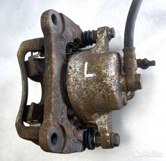 Лифан Солано Суппорт левый передний