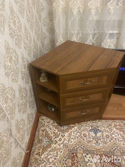 Тумба под тв