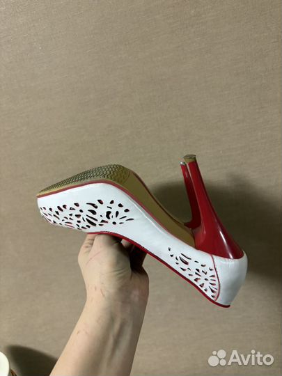 Туфли женские 35 размер