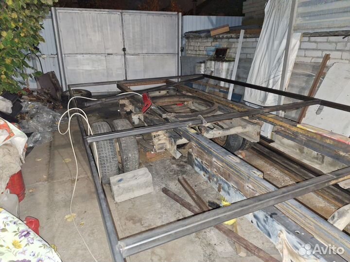 Пчелоприцеп легковой