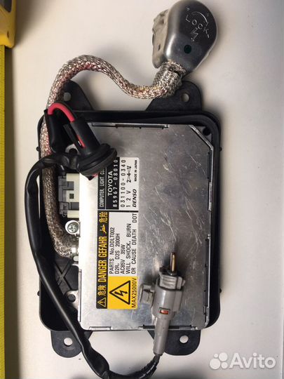 Блок розжига ксенона toyota