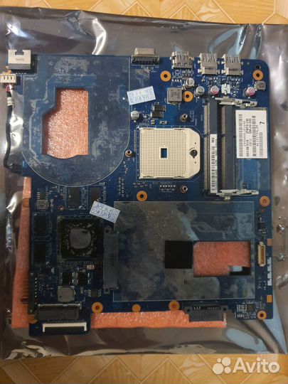 Материнская плата на запчасти