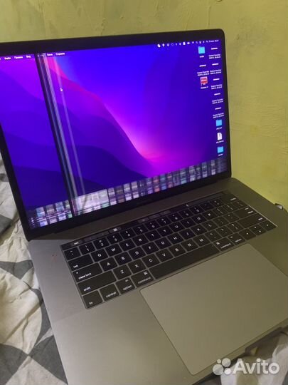 Macbook pro 15 2016 i7 16gb 512 gb