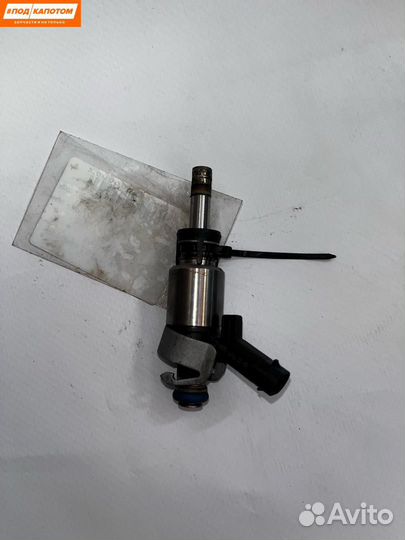 Форсунка топливная Audi A4 B8/8K 2010 06H906036G