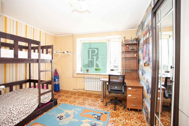 2-к. квартира, 50 м², 4/4 эт.