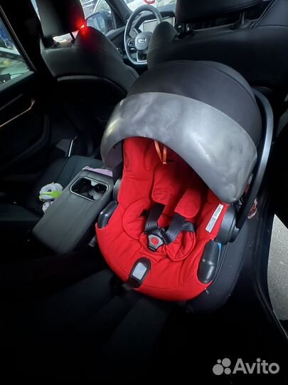Автолюлька stokke с базой