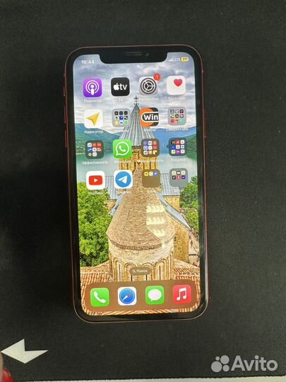 Телефон iPhone xr