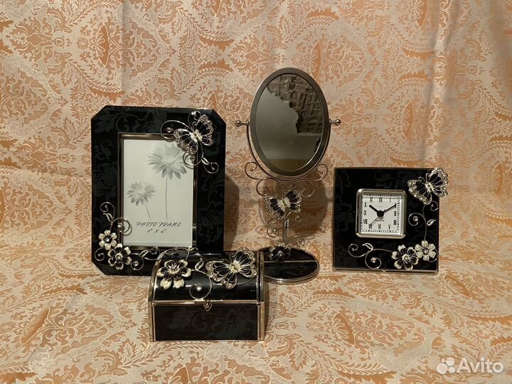 Декоративный комплект