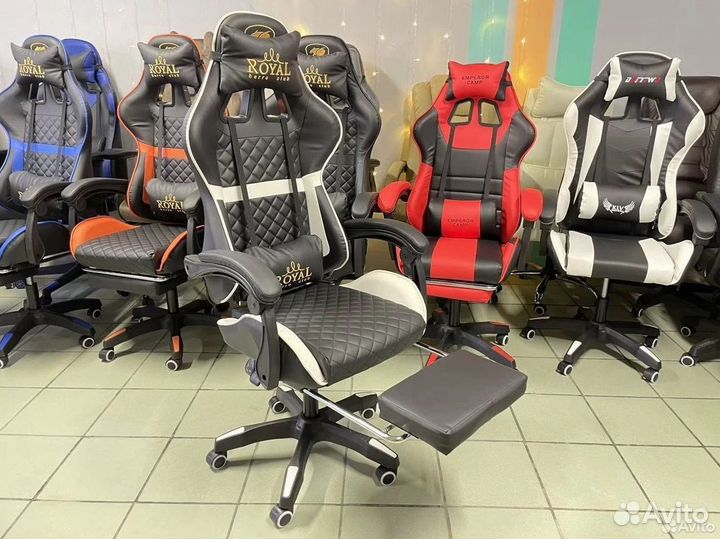 Компьютерное офисное кресло с массажем (новые)