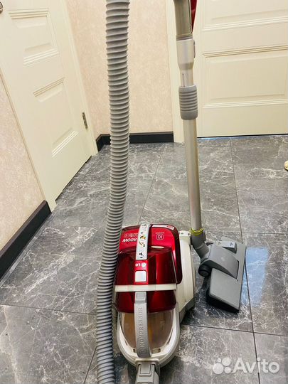 Пылесос LG kompressor