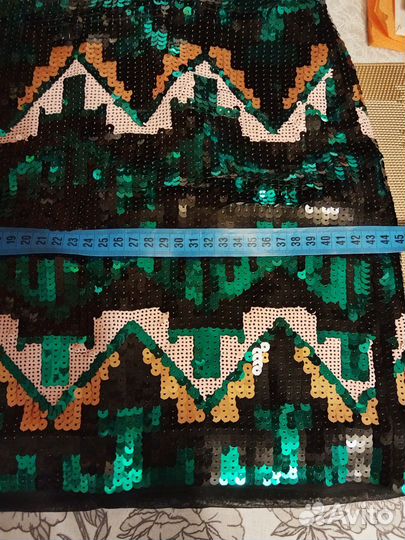 Юбка с пайетками HM