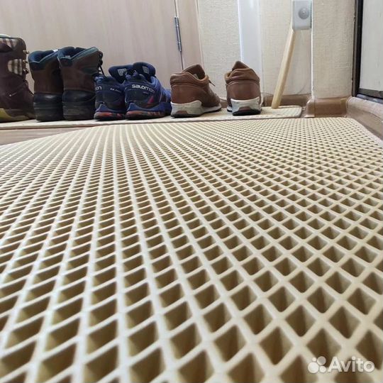 Автоковрики EVA