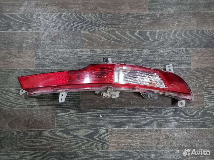 Фонарь правый в бампер Kia Sportage 3