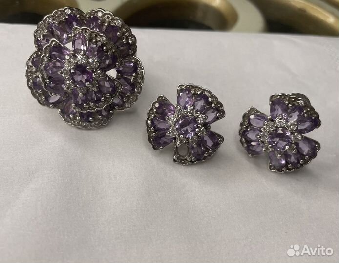 Серебряные украшения