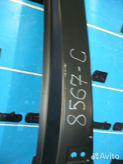 Volkswagen Amarok Боковина правая новая оригинал