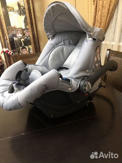 Детское автокресло от 0 до 12 мес