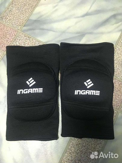 Наколенники