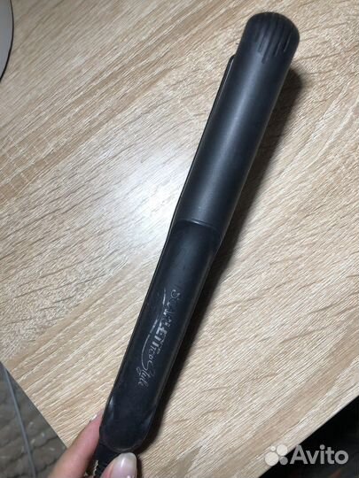 Выпрямитель для волос