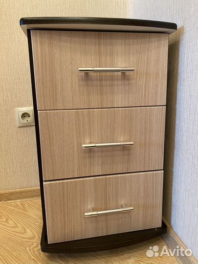 Тумба в прихожую