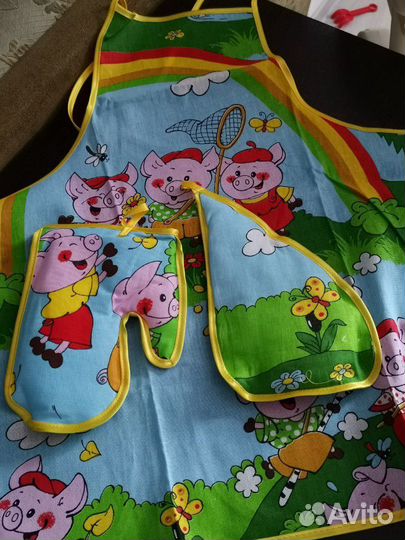 Фартук и прихватки