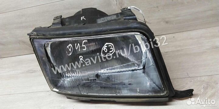 Фара передняя правая Audi 100 C4