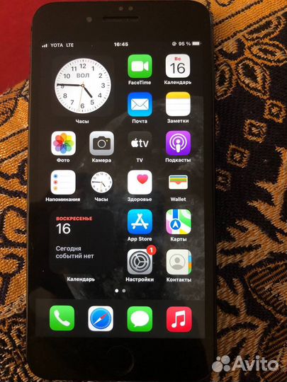 Телефон iPhone 8 plus