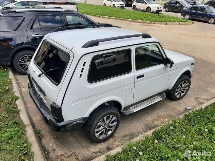 Рейлинги на крышу ваз 2121 Нива, Черные