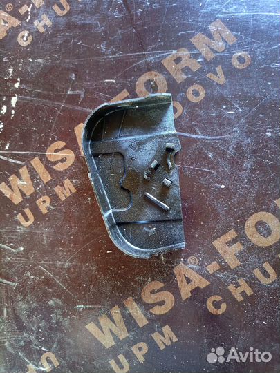 Кожух цепи масляного насоса audi A4 B6 2.0 ALT