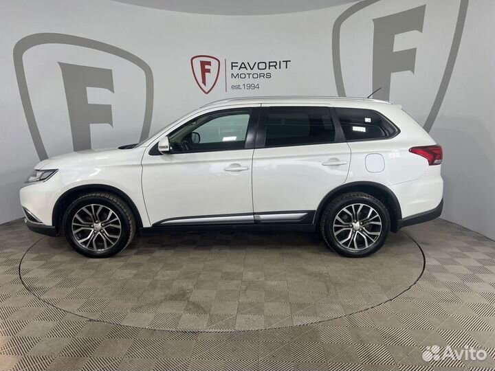 Mitsubishi Outlander 2.4 CVT, 2016, 125 720 км