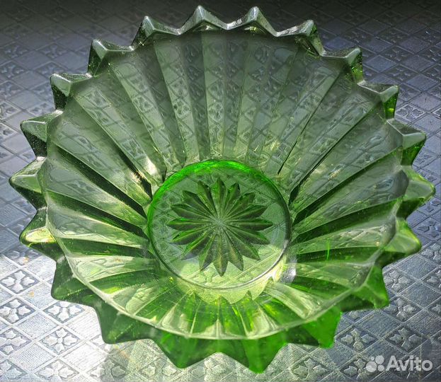 Ваза цветное стекло СССР