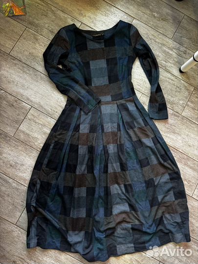 Отдам бесплатно женские вещи пакетом