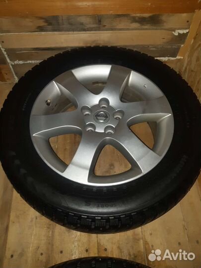 Nokian Tyres Hakkapeliitta 5 SUV 225/60 R17 103T