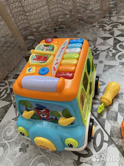 Игрушка автобус сортер