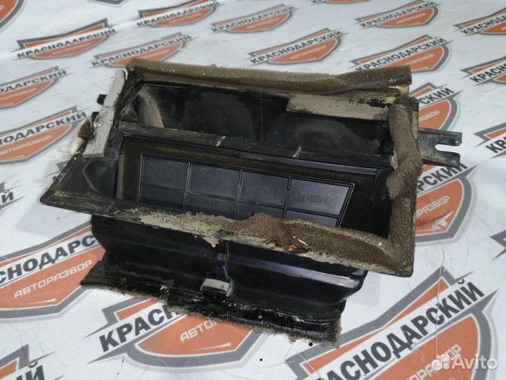 Воздухозаборник hyundai Sonata