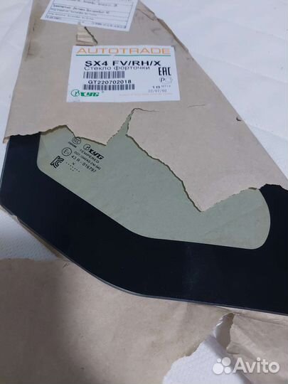 Стекло форточки правое Suzuki SX4 2008