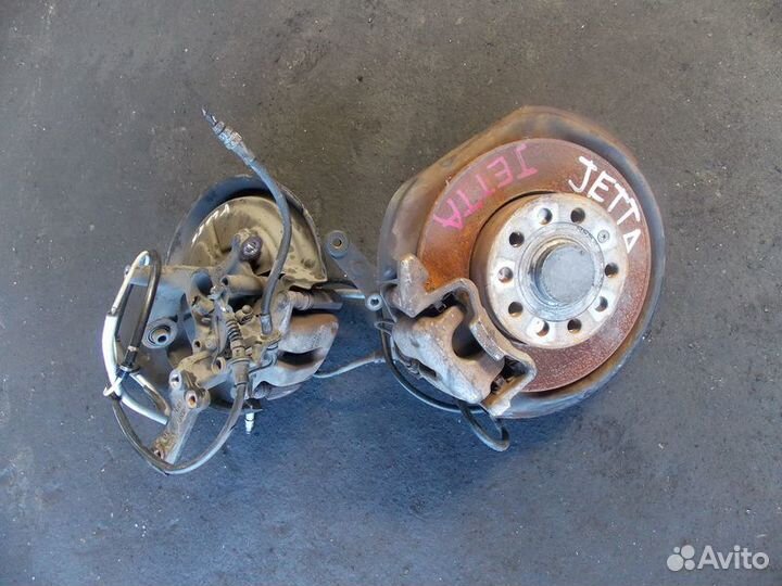 Ступица volkswagen jetta 1K2 BVY Право Зад