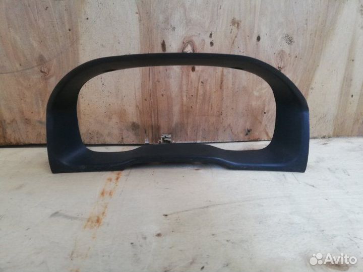 Накладка на панель приборов передняя Skoda Octavia