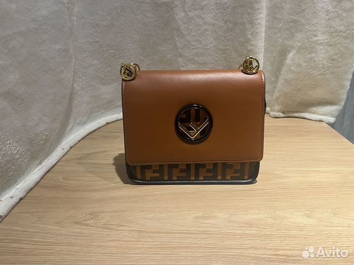 Сумка Fendi