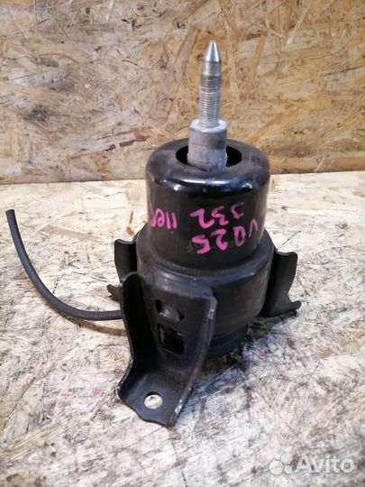 Подушка двигателя передняя Nissan Teana32 VQ25