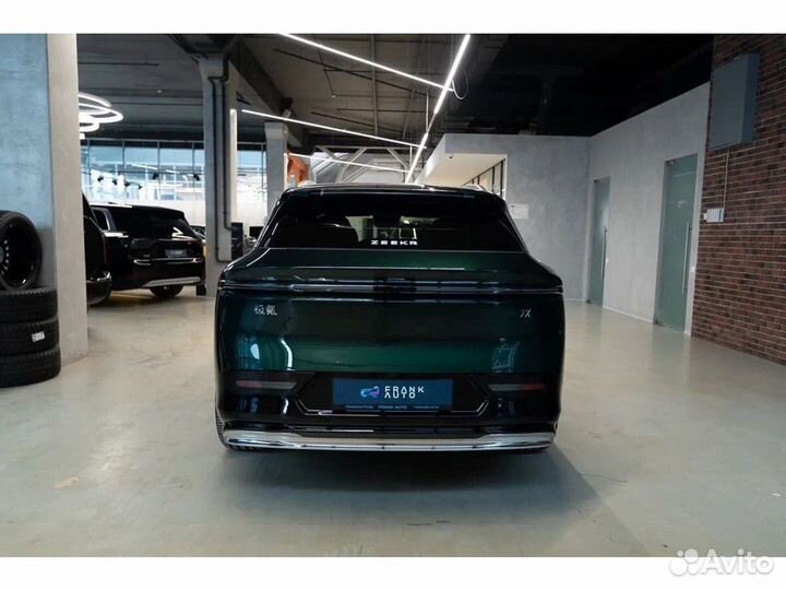 Zeekr 7X 646 л.с. AT, 2024