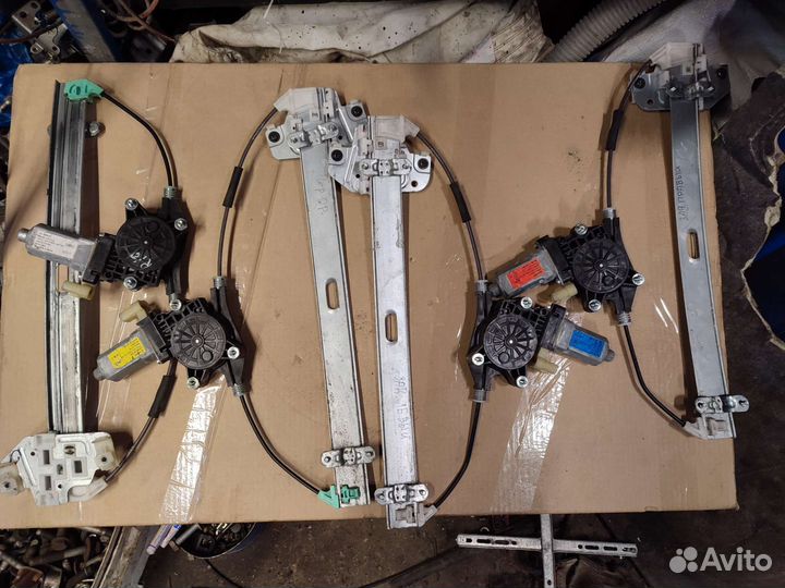 Стеклоподъемник Киа Рио 2