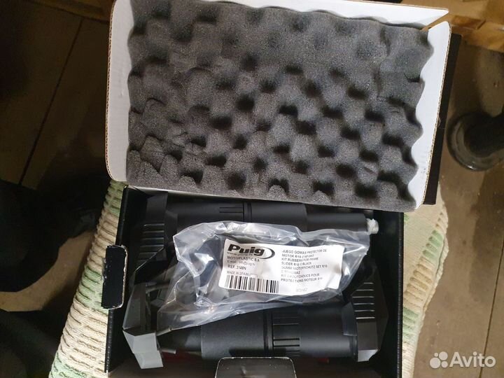 Слайдер рамы puig для ducati monster 937 (20716N)