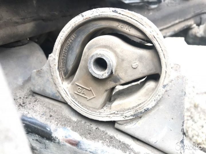 Подушка двигателя Nissan Bluebird sylphy QG18 2003