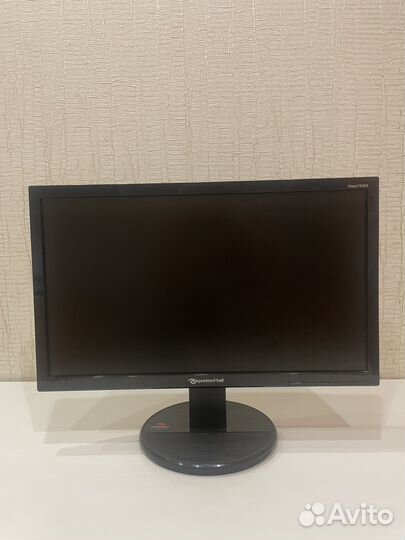 Монитор Packard Bell 19
